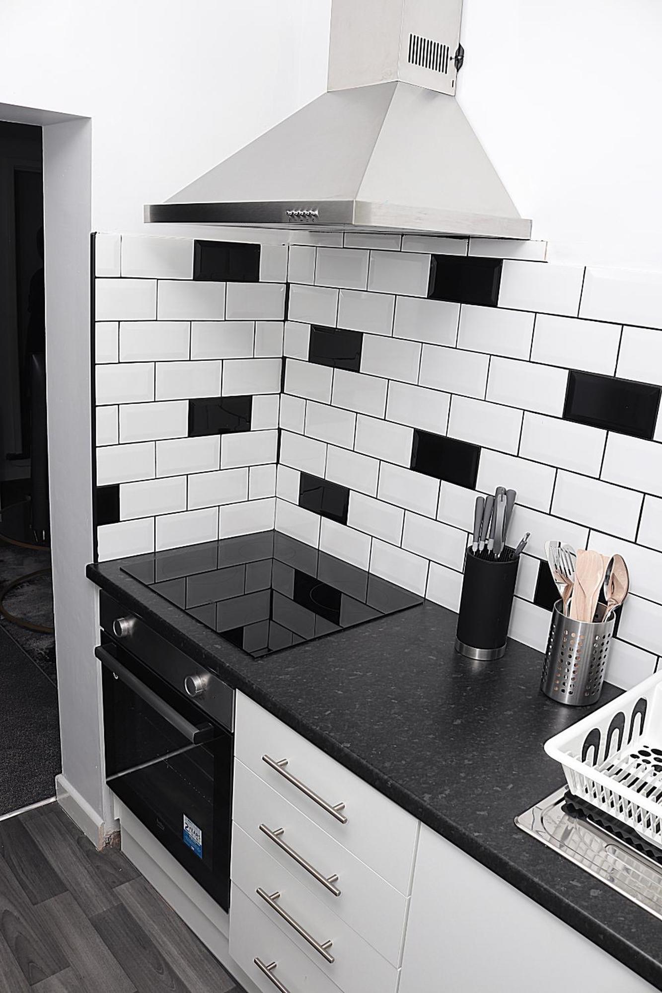 Large 3 Bed House Families And Contractors
