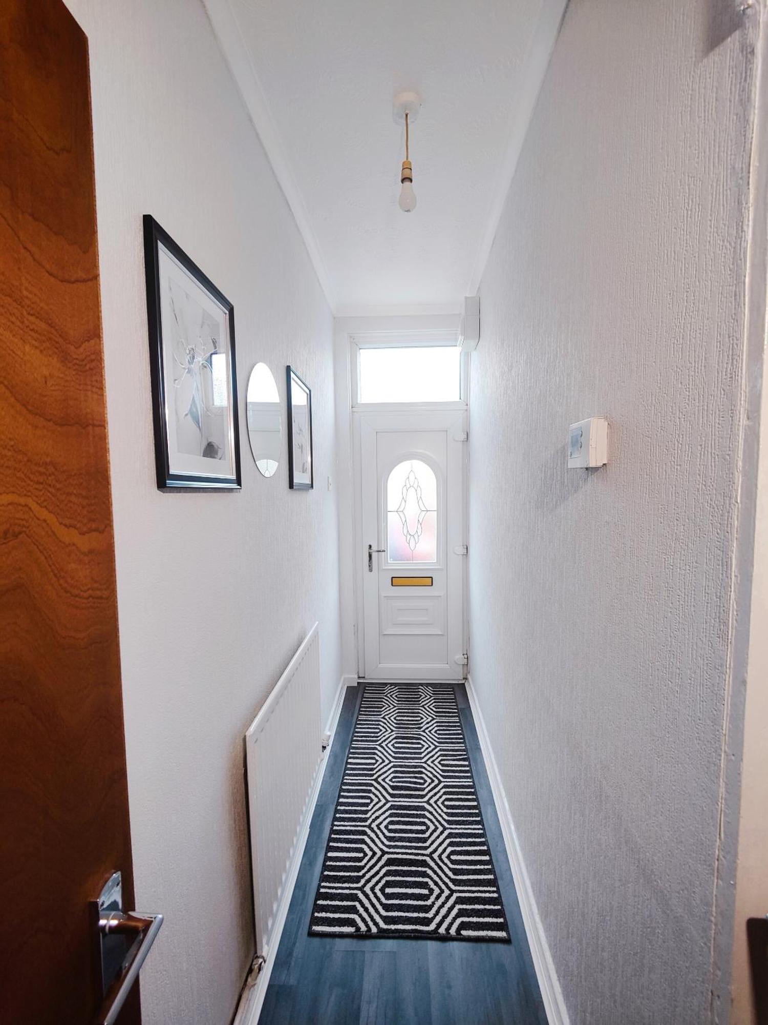 Large 3 Bed House Families And Contractors Holiday home