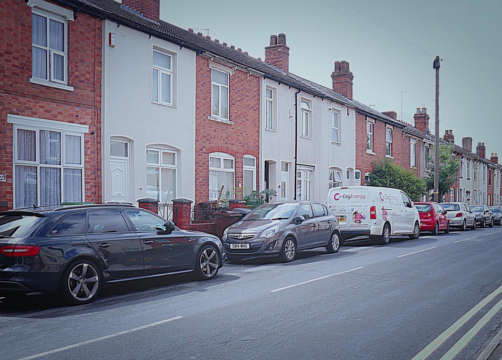 Large 3 Bed House Families And Contractors *