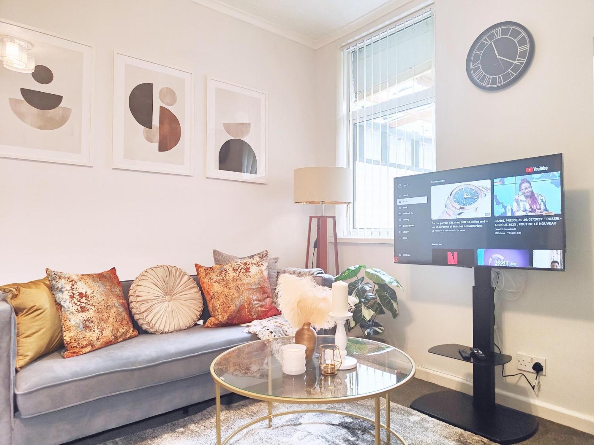 Large 3 Bed House Families And Contractors